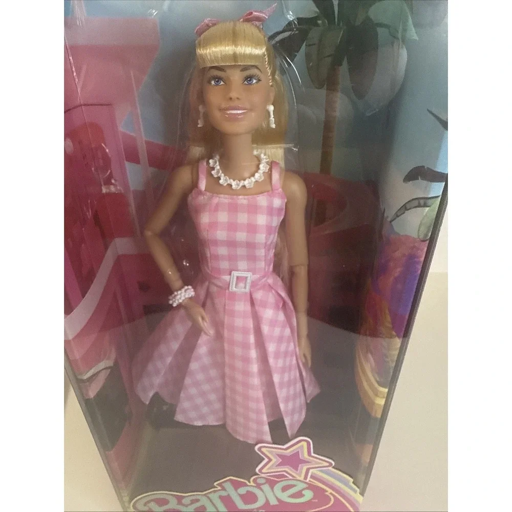 Barbie The Movie Margot Robbie Pink Gingham Dress Doll‎ Brand New HPJ96. BNIB